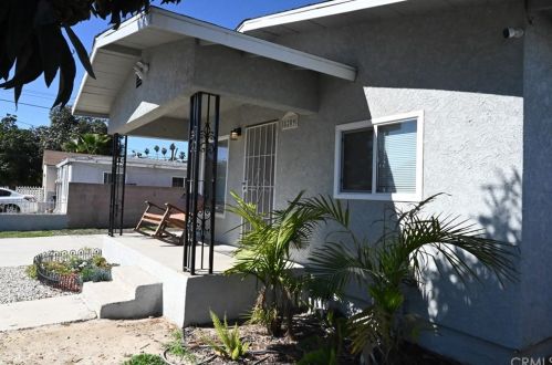 8209 Olanda St, Paramount, CA 90723-2720