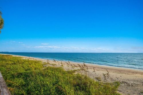 2718 Casey Ky Rd, Nokomis FL  34275-3306 exterior