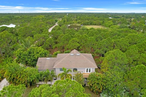 7390 Gullotti Pl, Fort Pierce, FL 34952-2912