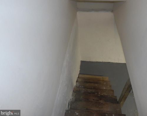 311 Delaware Ave, Lansdale PA 19446-3521 exterior