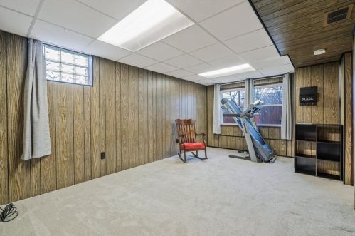 601 Diehl Dr, Mckeesport PA  15132-7420 exterior