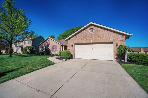 271 Hemlock St, Franklin, OH 45005-1583