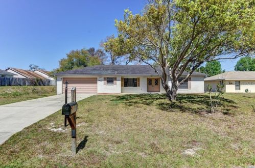 1810 Alameda Dr, Deltona, FL 32738-4967