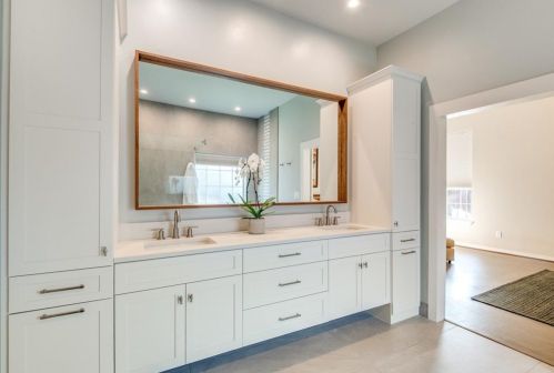 3405 Dorchester Ct, Lewisville TX  75022-4924 exterior