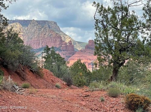 335 Brewer Rd, Sedona, AZ 86336-6019