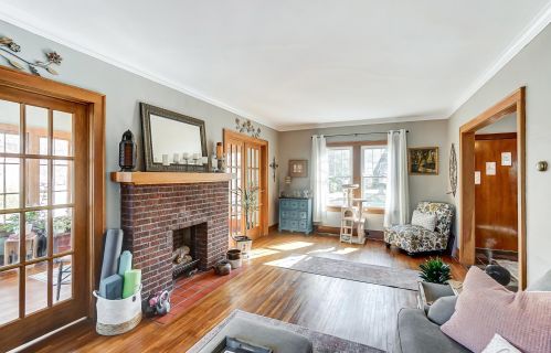 179 High St, London OH  43140-1315 exterior