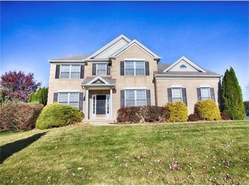 200 Kirkland Rd, Easton, PA 18040-8456