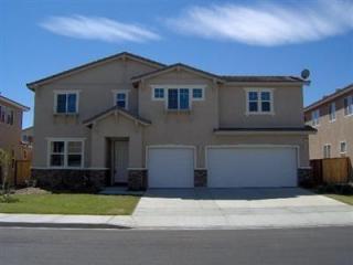 11769 Happy Hills Ln, Victorville, CA 92392-3704