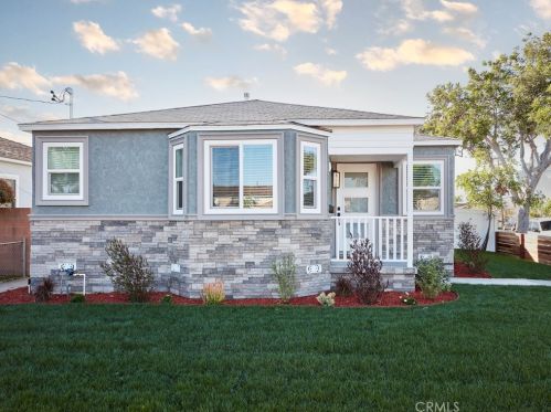 13005 Jefferson Ave, Hawthorne, CA 90250-5922