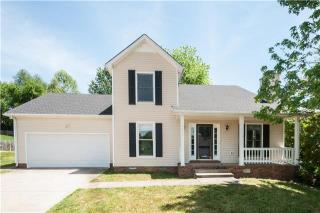 3411 Henderson Way, Clarksville, TN 37042-8567