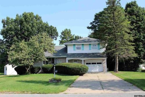 3 Colvair Ave, Schenectady, NY 12306-1104