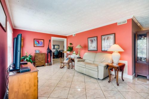 5459 Hansel Ave, Orlando, FL 32809-3457