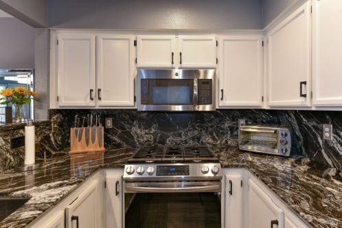 738 Jasmine Cir, Santa Rosa CA 95407-6780 exterior