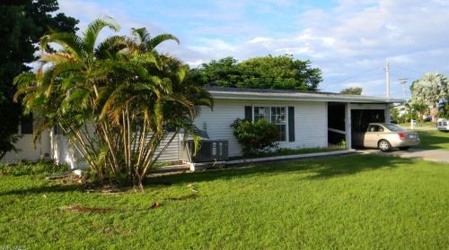 3780 Coconut Dr, Saint James City, FL 33956-2241