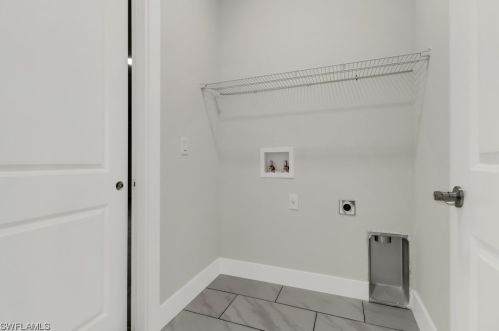 3912 18 St, Lehigh Acres FL 33971-5608 exterior