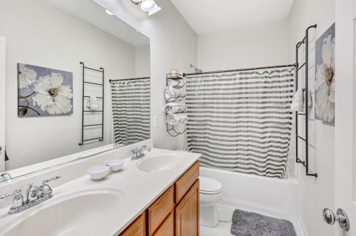 11837 Windham Way, Rancho Cordova CA  95742-8099 exterior