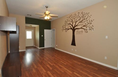 106 Meadowlark Cir, Georgetown TX  78626-4601 exterior