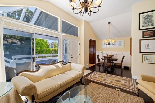 115 Hartford Dr, Newport Beach, CA 92660-4249