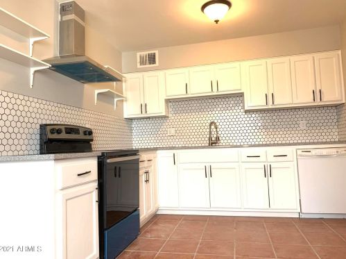 202 4th Ave, Buckeye, AZ 85326-1210