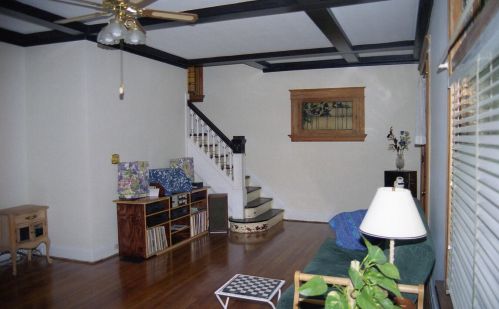 2019 Scott Blvd, Covington, KY 41014-1258