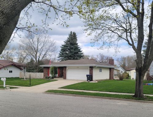 1714 Sycamore Dr, Waukesha, WI 53189-7245