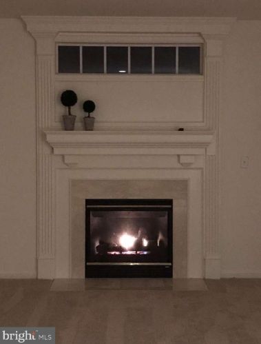 19 Nace Dr, Hanover, PA 17331-9410