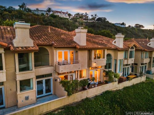 532 San Andres Dr, Solana Beach, CA 92075-2140