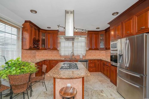 45 1 St, Floral Park NY  11003-2919 exterior