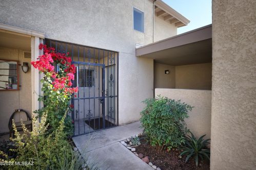 3750 Country Club Rd, Tucson AZ  85716-1260 exterior