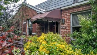 1817 Etting St, Philadelphia, PA 19145-1709
