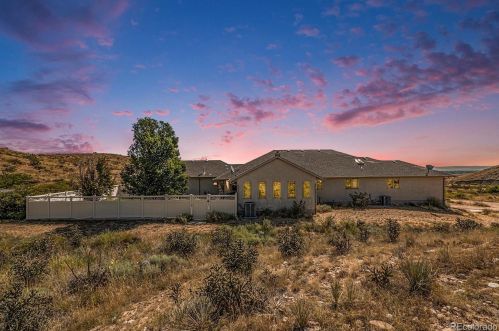 5775 Interstate 25, Pueblo CO 81004-9713 exterior