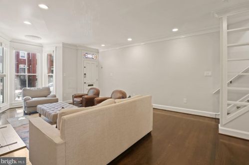 1419 Swann St, Washington DC 20009-5535 exterior