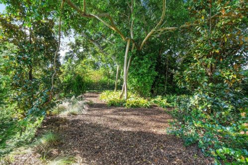 7 Country Rd, Boynton Beach FL  33436-5609 exterior