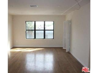 4207 Jefferson Blvd, Los Angeles CA  90016-4112 exterior
