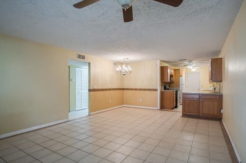 819 Rosewood Ln, Tavares FL  32778-5109 exterior