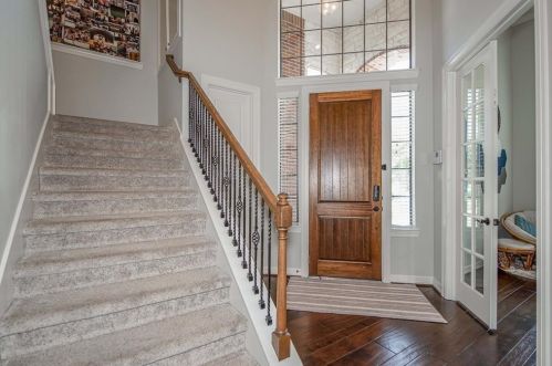 101 Silverstone Ln, Conroe TX  77384-4581 exterior