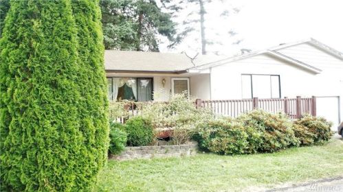 17225 Military Rd, Seattle WA  98188-3622 exterior