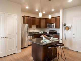 488 Center St, Pleasant Grove UT  84062-2812 exterior