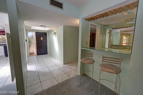 8449 Coral Ridge Loop, Tucson, AZ 85704-0913