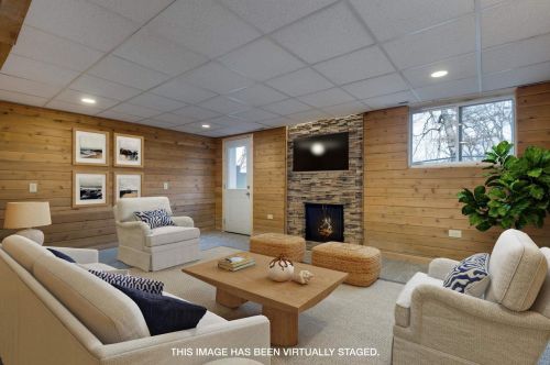 110 Chippewa Dr, Edgerton WI  53534-9327 exterior