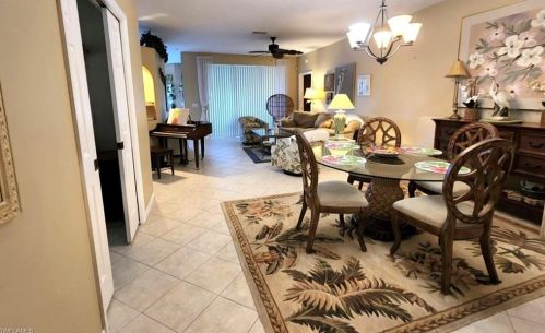 6050 Pinnacle Ln, Naples, FL 34110-7314