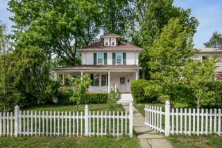 63 Lee Ave, Scarsdale, NY 10583-5212