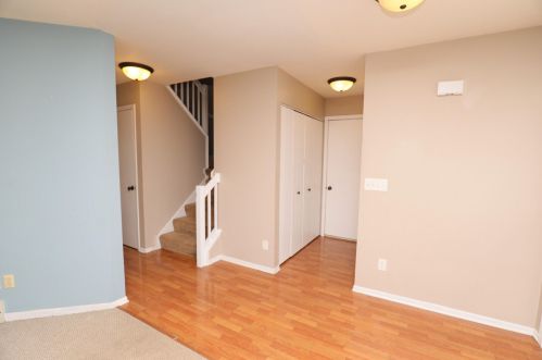 9403 72nd St, Kenosha, WI 53142-8118