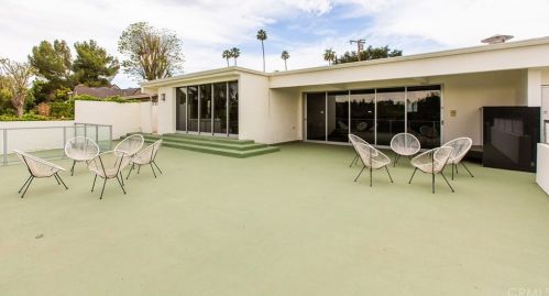 3041 Riverside Ter, Chino CA  91710-2965 exterior