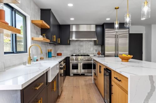 5254 Buffalo Ave, Van Nuys CA  91401-5929 exterior