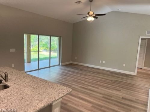 421 Columbus Ave, Lehigh Acres, FL 33972-4536