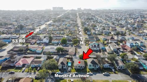 5327 Menard Ave, Galveston, TX 77551-4770
