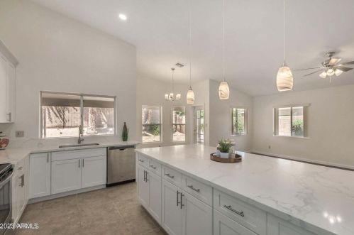 2640 Bighorn Ave, Phoenix AZ  85048-8982 exterior