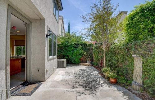 621 Sepulveda Pl, Placentia CA  92870-4292 exterior