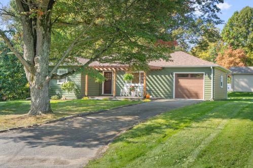 955 Sewickley Rd, Beaver Falls, PA 15010-5253